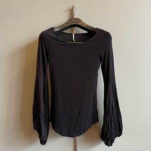 Free people balloon sleeve top